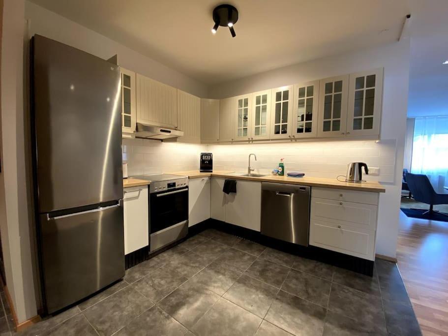 4-room Spacious W Patio Reykjavík