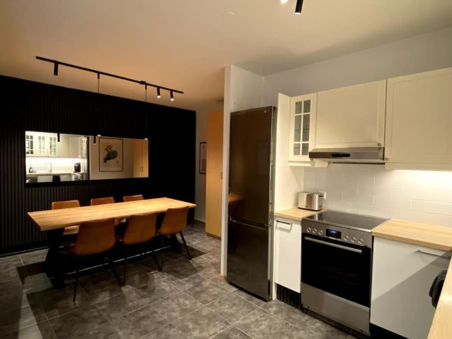 4-room Spacious W Patio * Reykjavík
