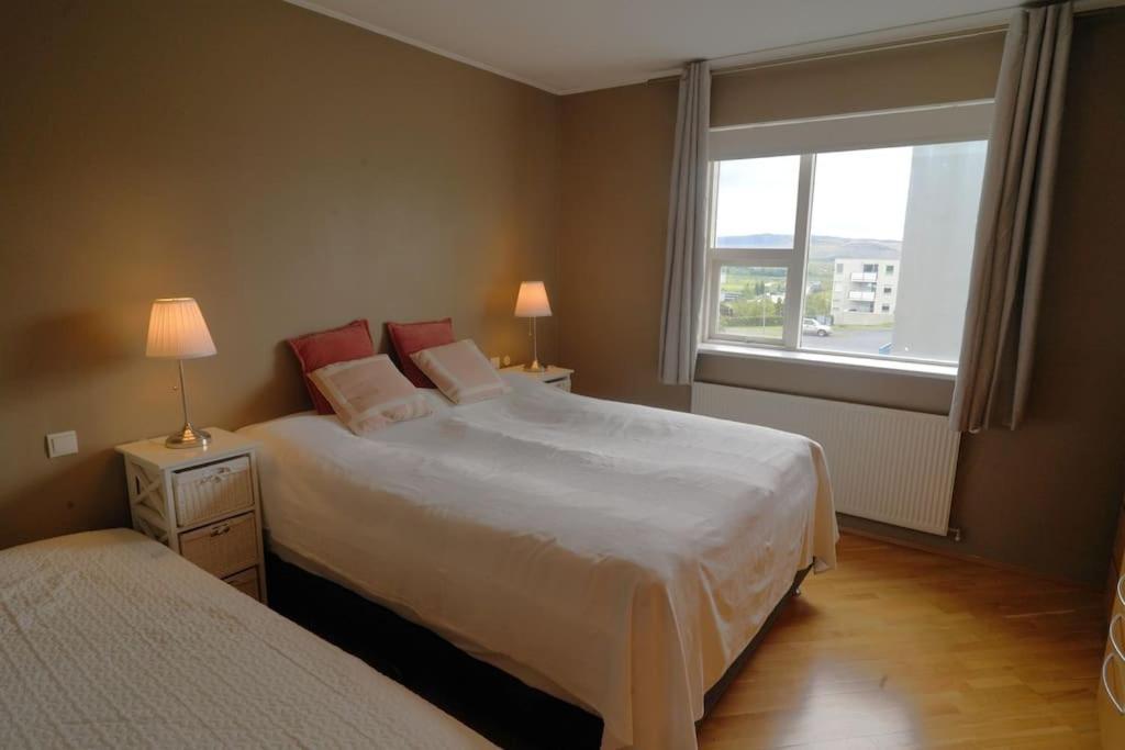 Beautiful With Patio In Apartamento Reiquiavique
