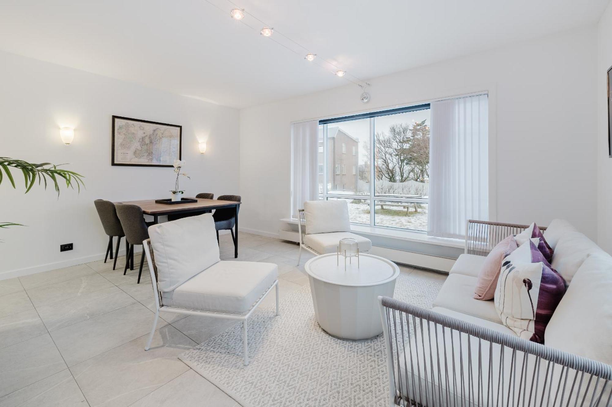 Lovely & Spacious Apartamento Reikiavik