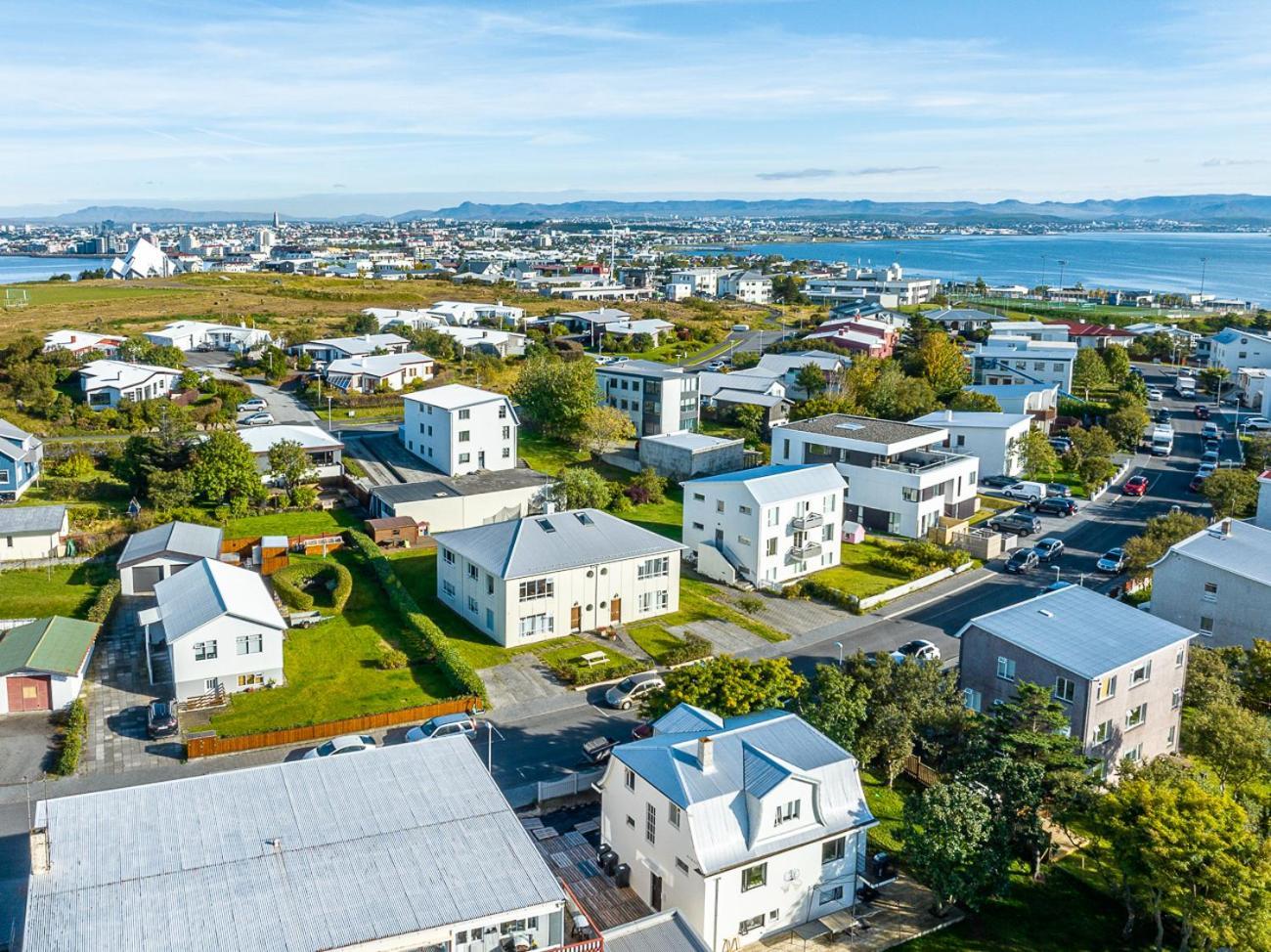 Lovely & Spacious Reikiavik