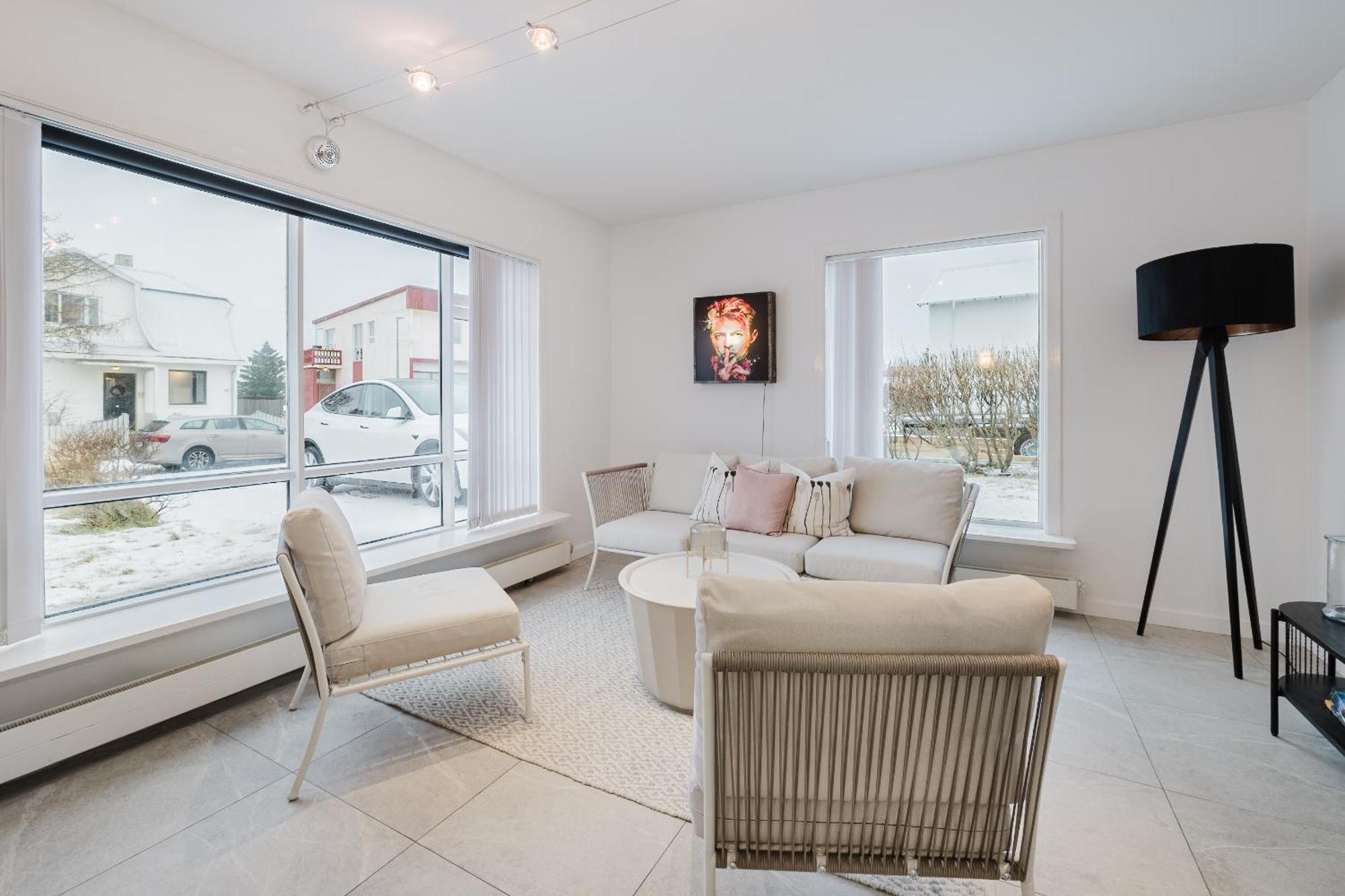 Lovely & Spacious Reikiavik