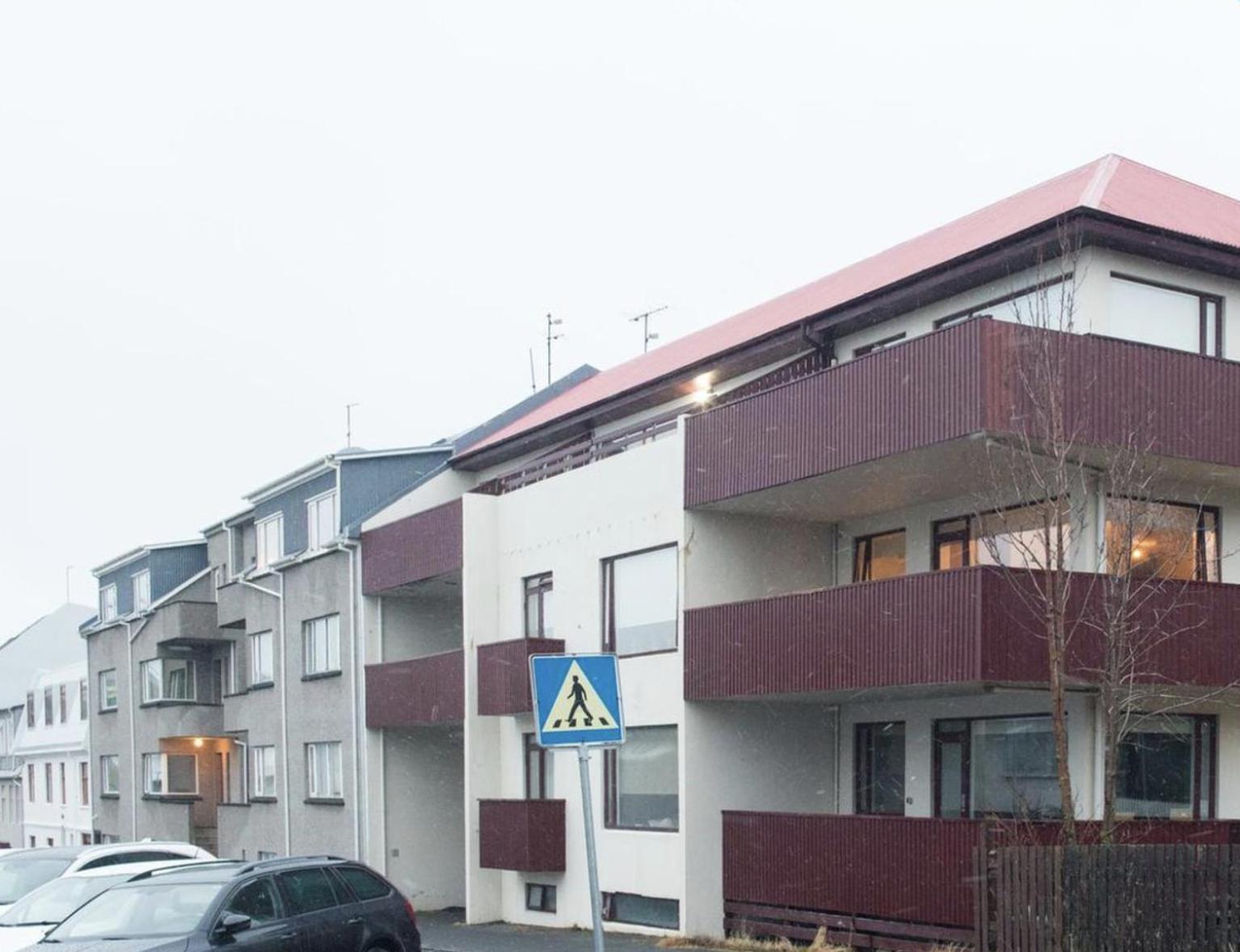 Bright & Cozy Central Studio Apartment Reykjavik