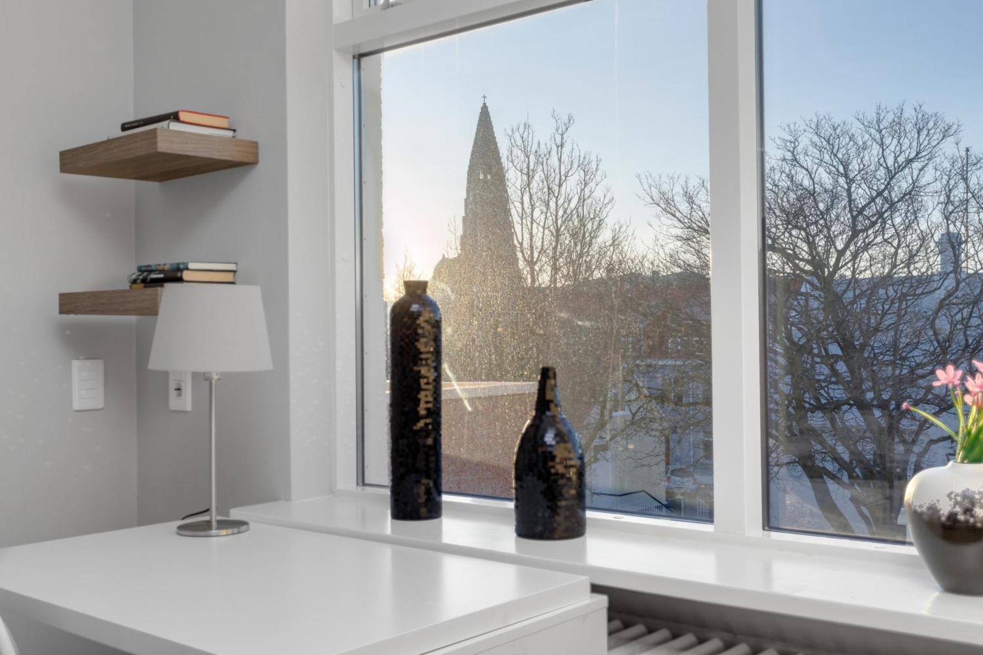 Spacious 3br Penthouse In Downtown Apartment Reykjavik