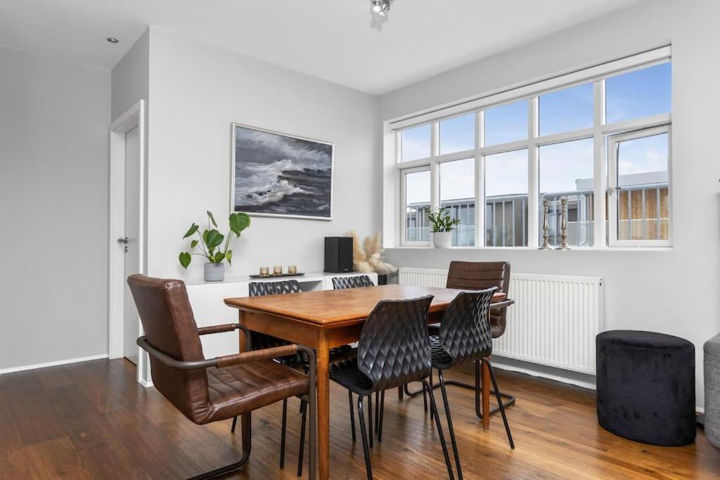 Apartment Stunning Rooftop In Downtown *