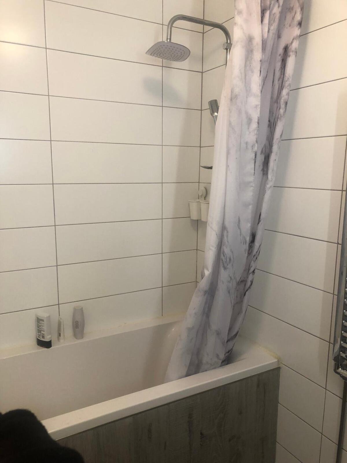 Entire 2-bedroom With Need Reykjavik