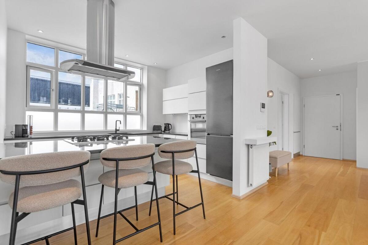 Luxury In Apartment *