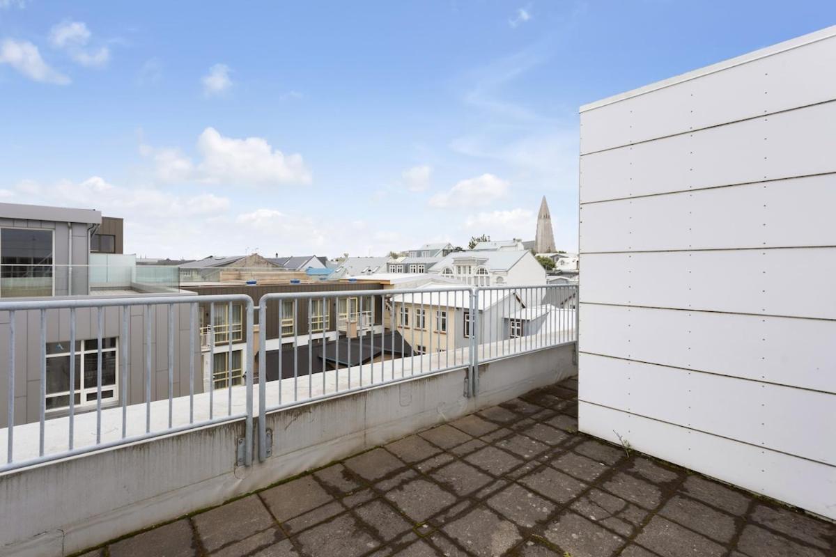 Stunning Rooftop In *