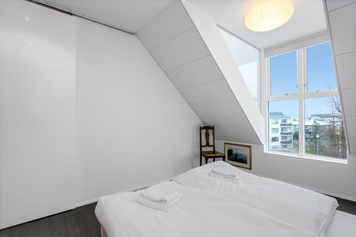 Modern & Spacious 2 Story In Reykjavik