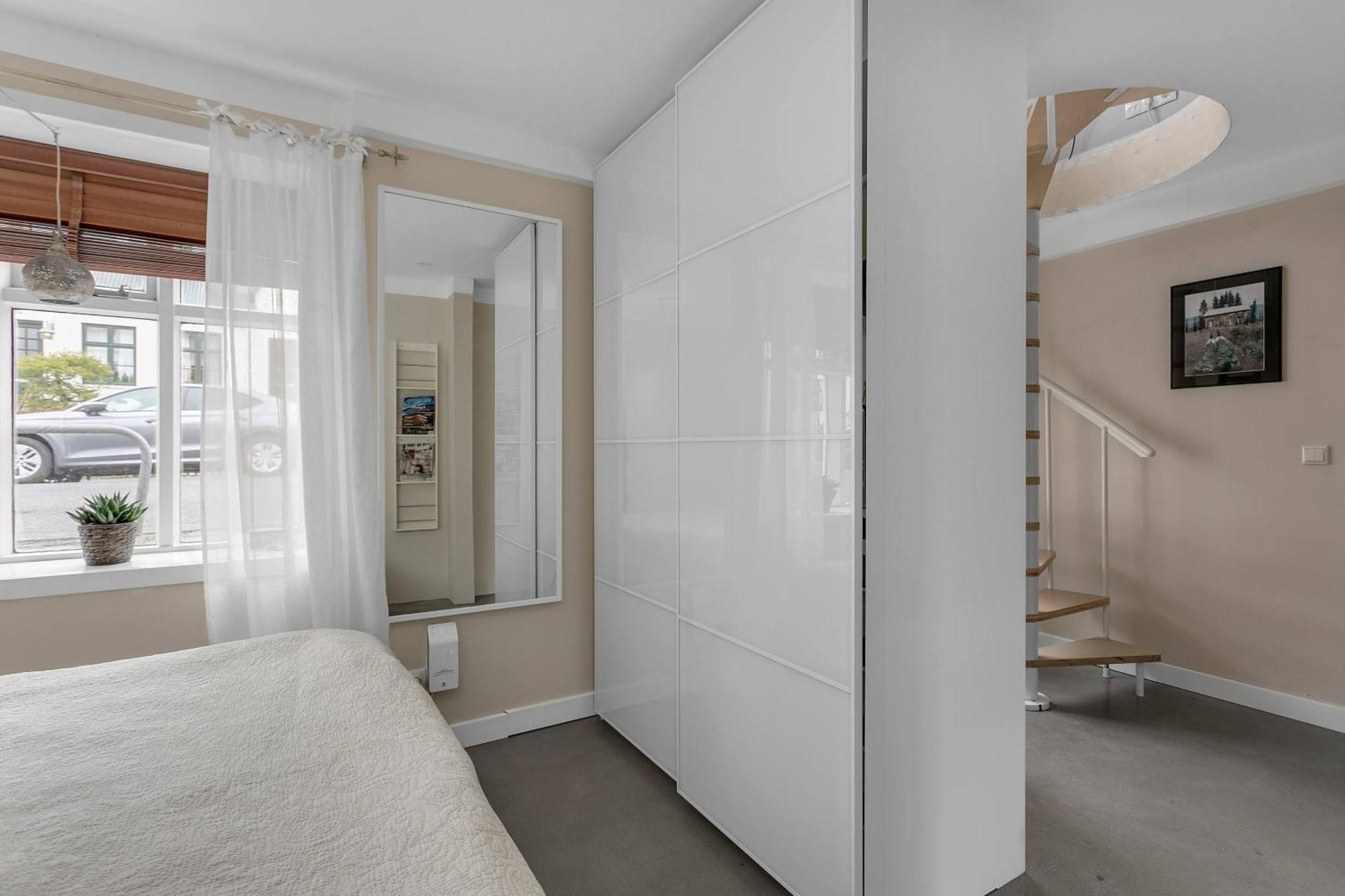 Spacious, Cozy & Family Friendly House In Reiquiavique