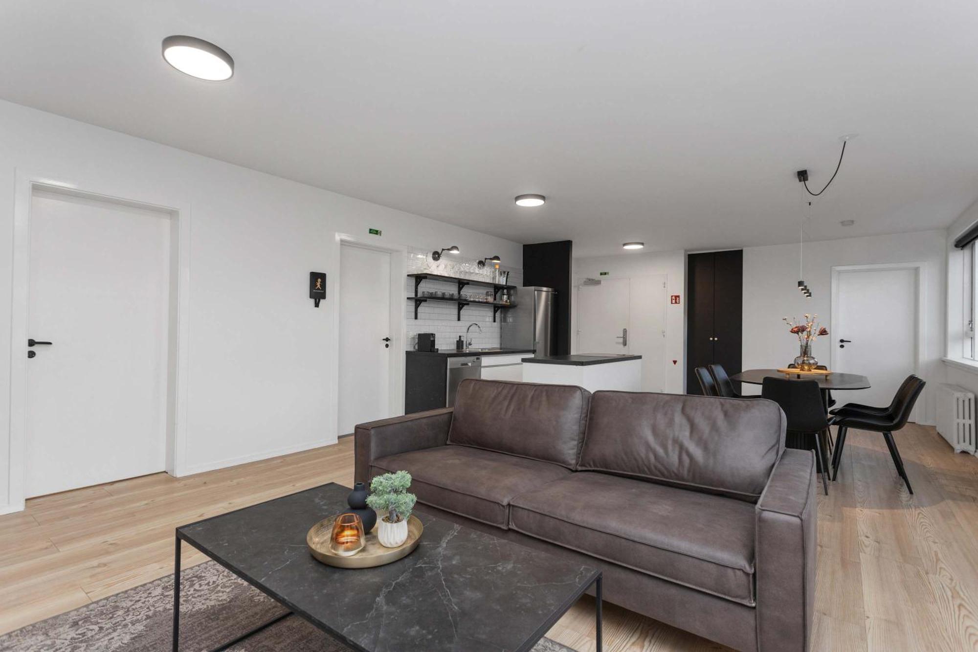 Spacious 3bedroom On Rainbow Street *