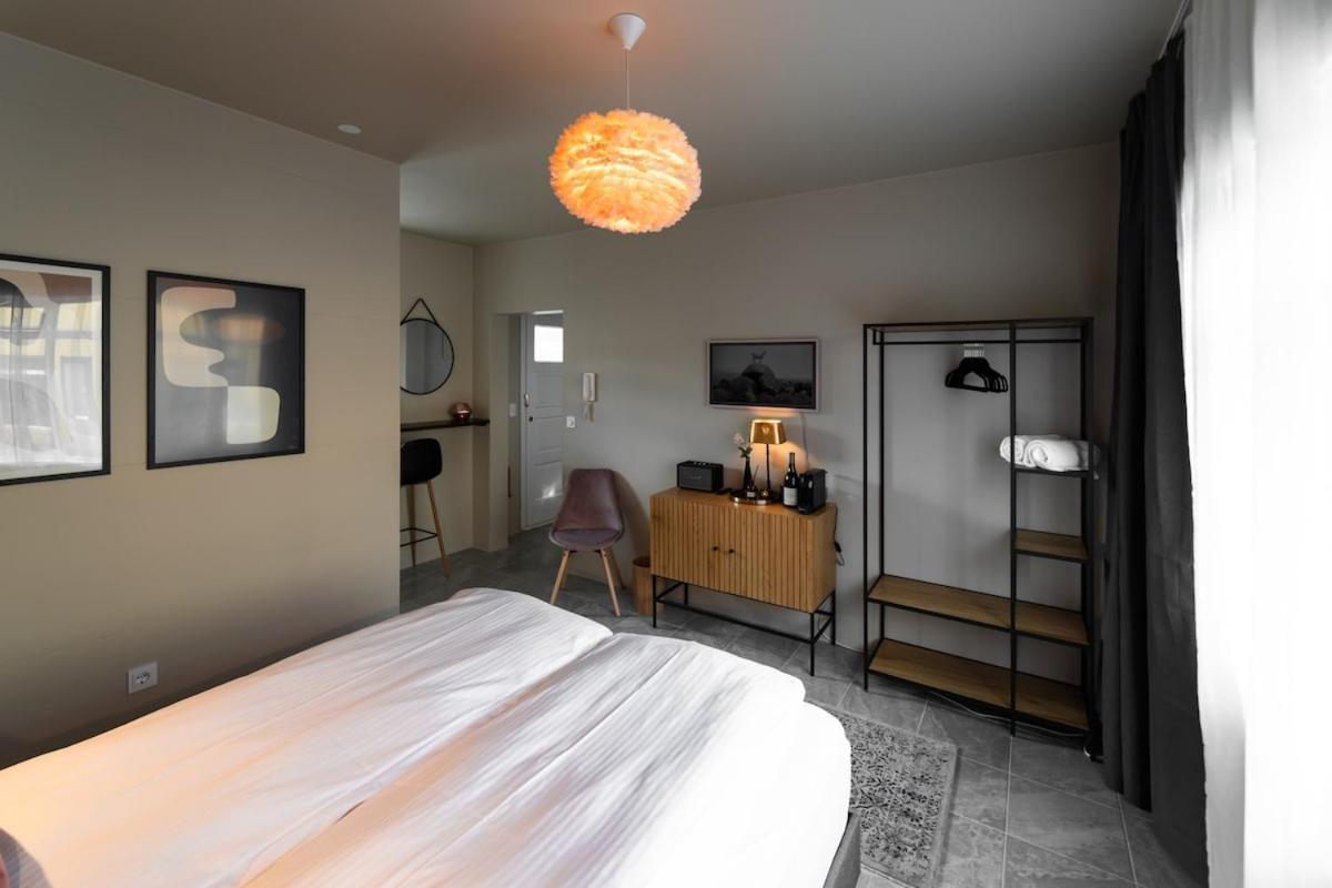 Charming And Renovated In Centre