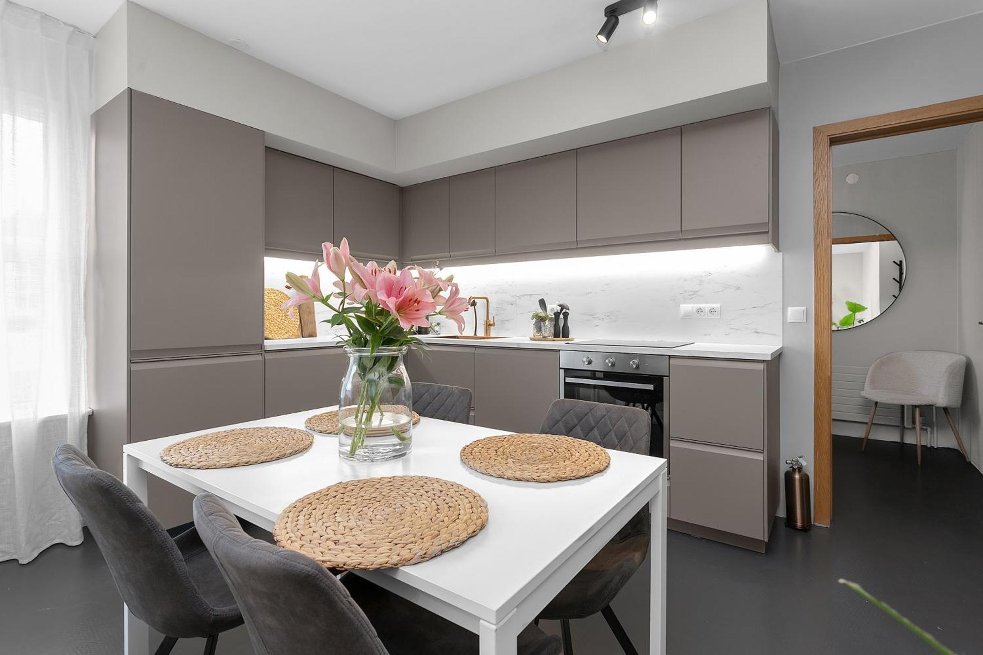 Charming Downtown 3br-best Location With Free Parking Reykjavik