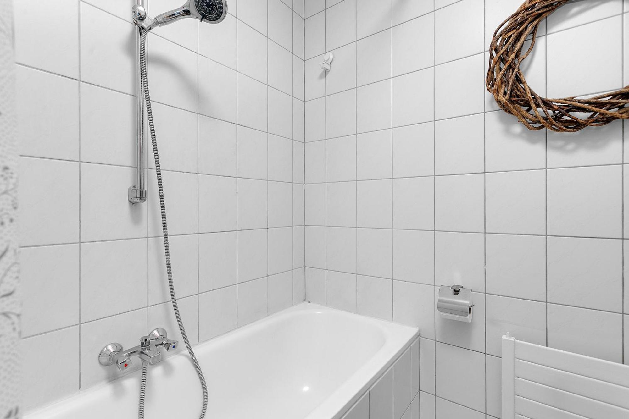 Charming Downtown 3br-best Location With Free Parking Reykjavik