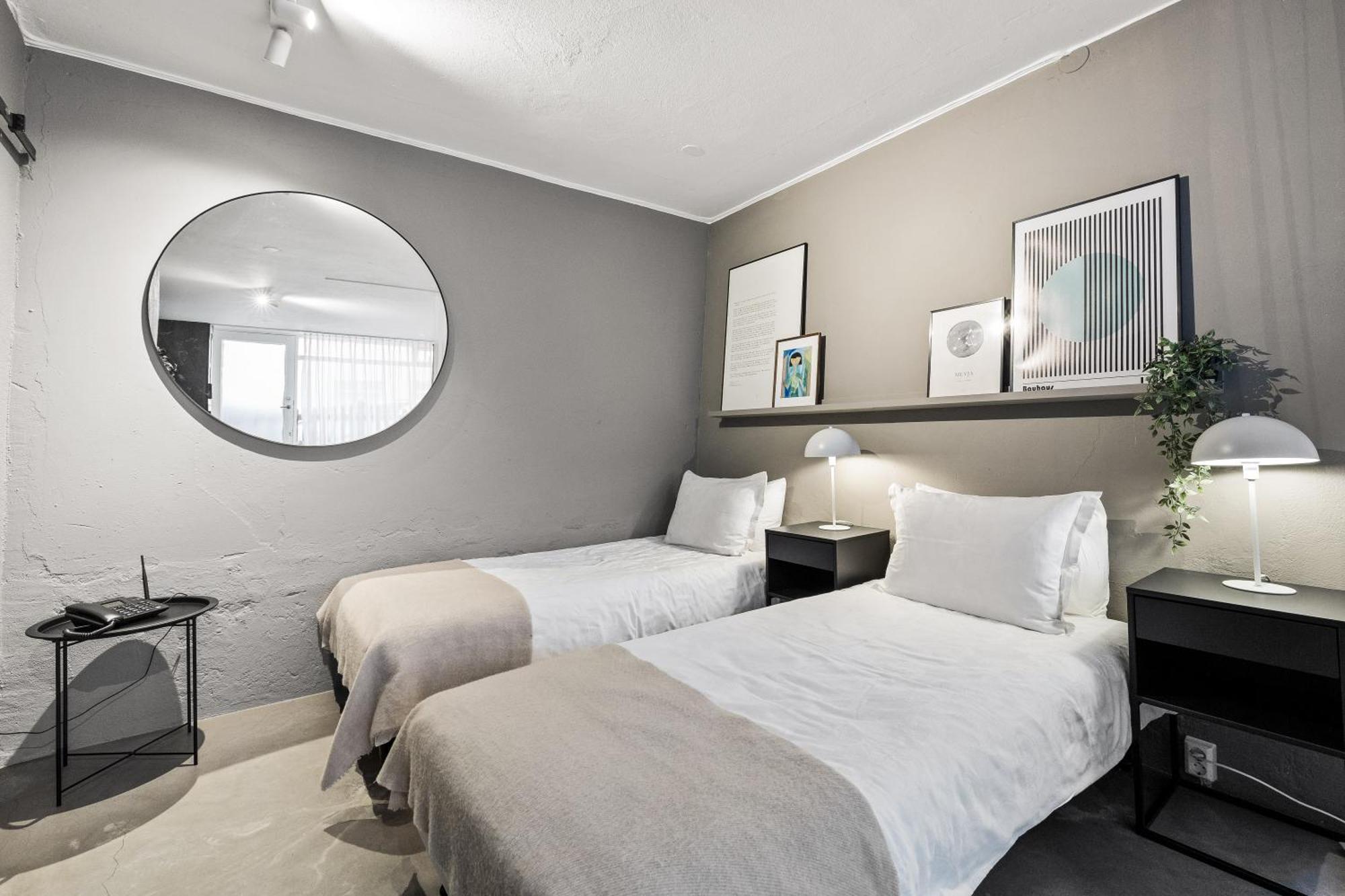 Spacious In Downtown *