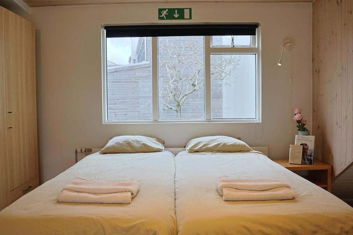 Ice 1 Apartment