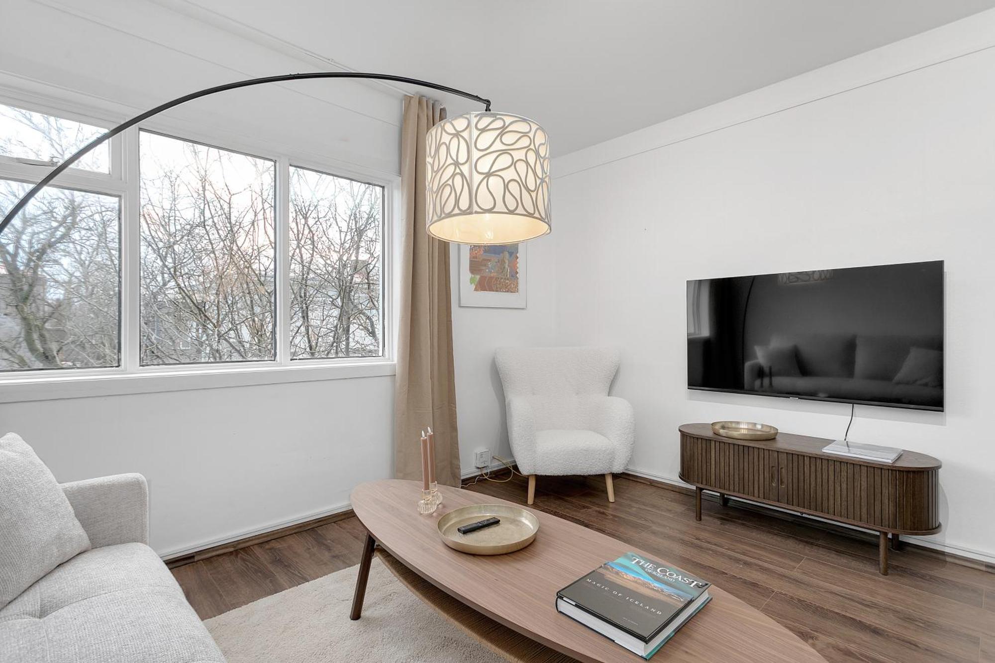 Modern 2br Flat In Apartamento *