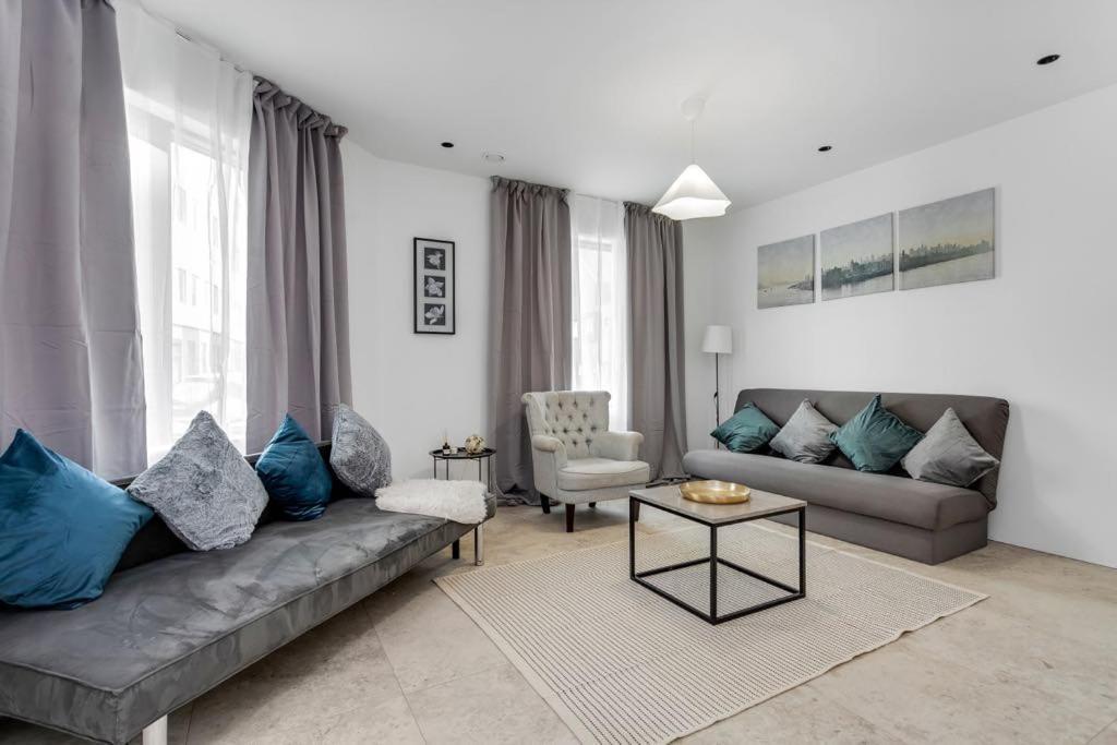 Luxury Kartuli * Reikiavik