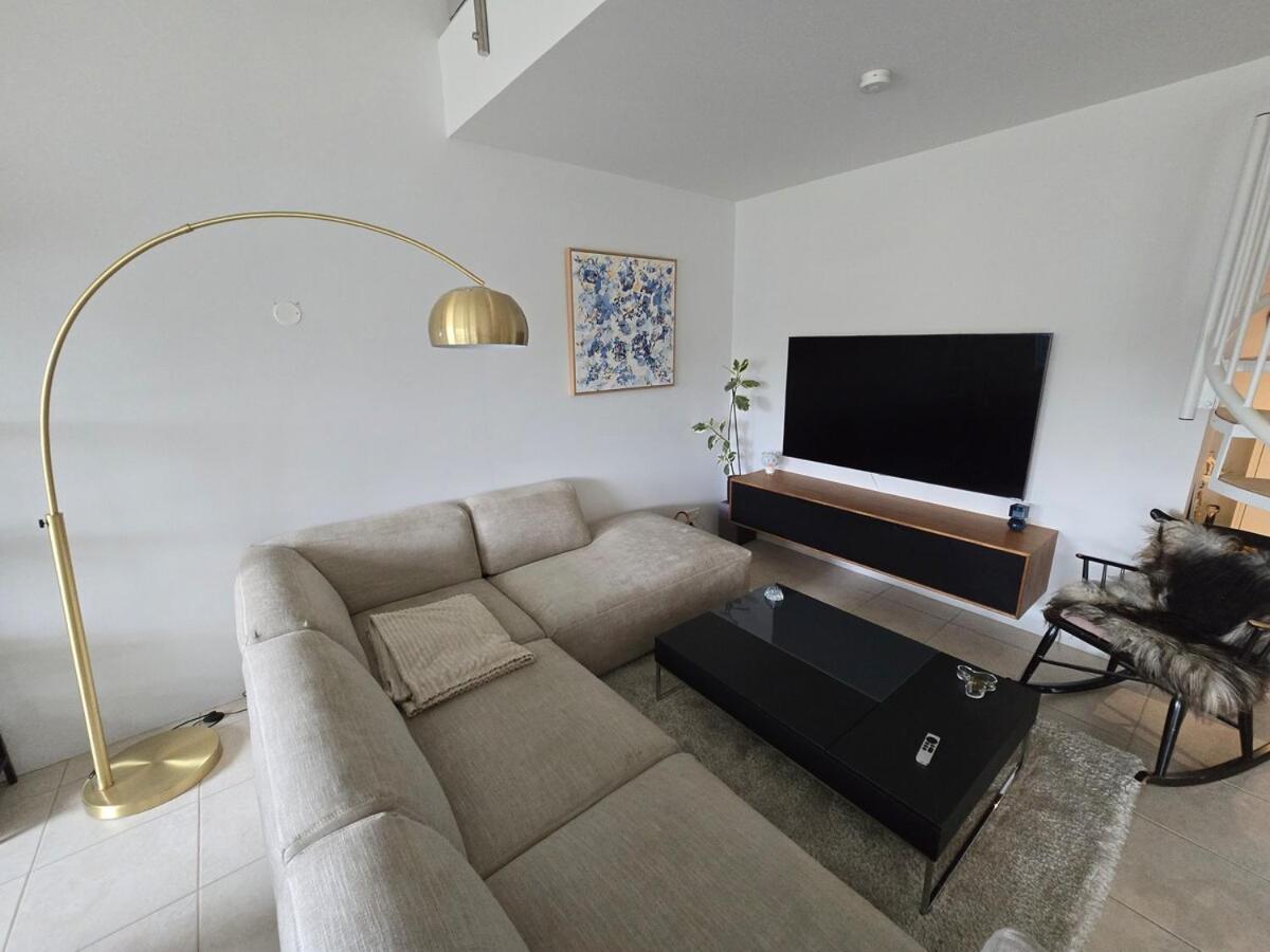 Luxurious Family Apartment Reykjavik