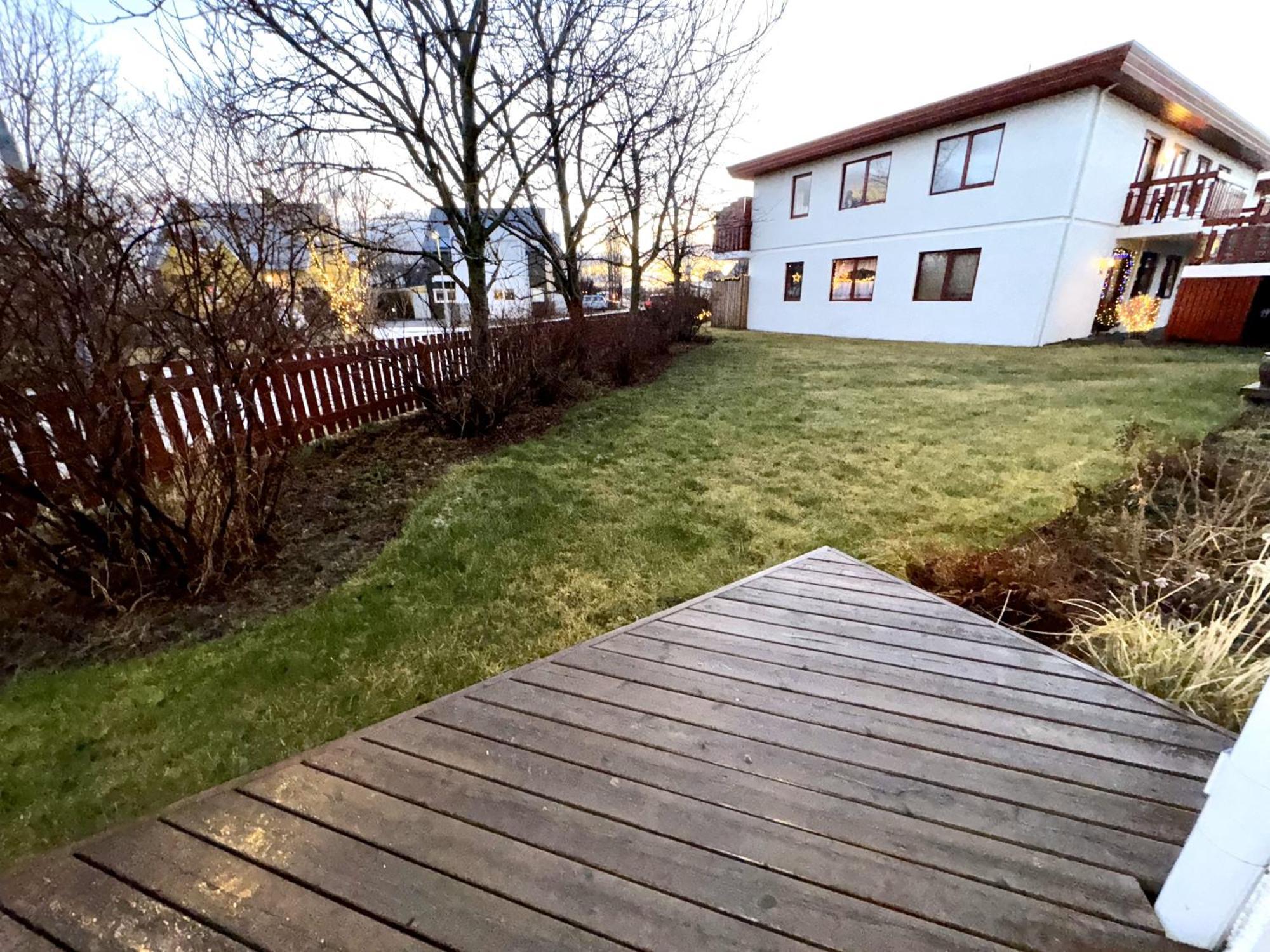 Reykjavikurvegur 42 Apartamento Reikiavik