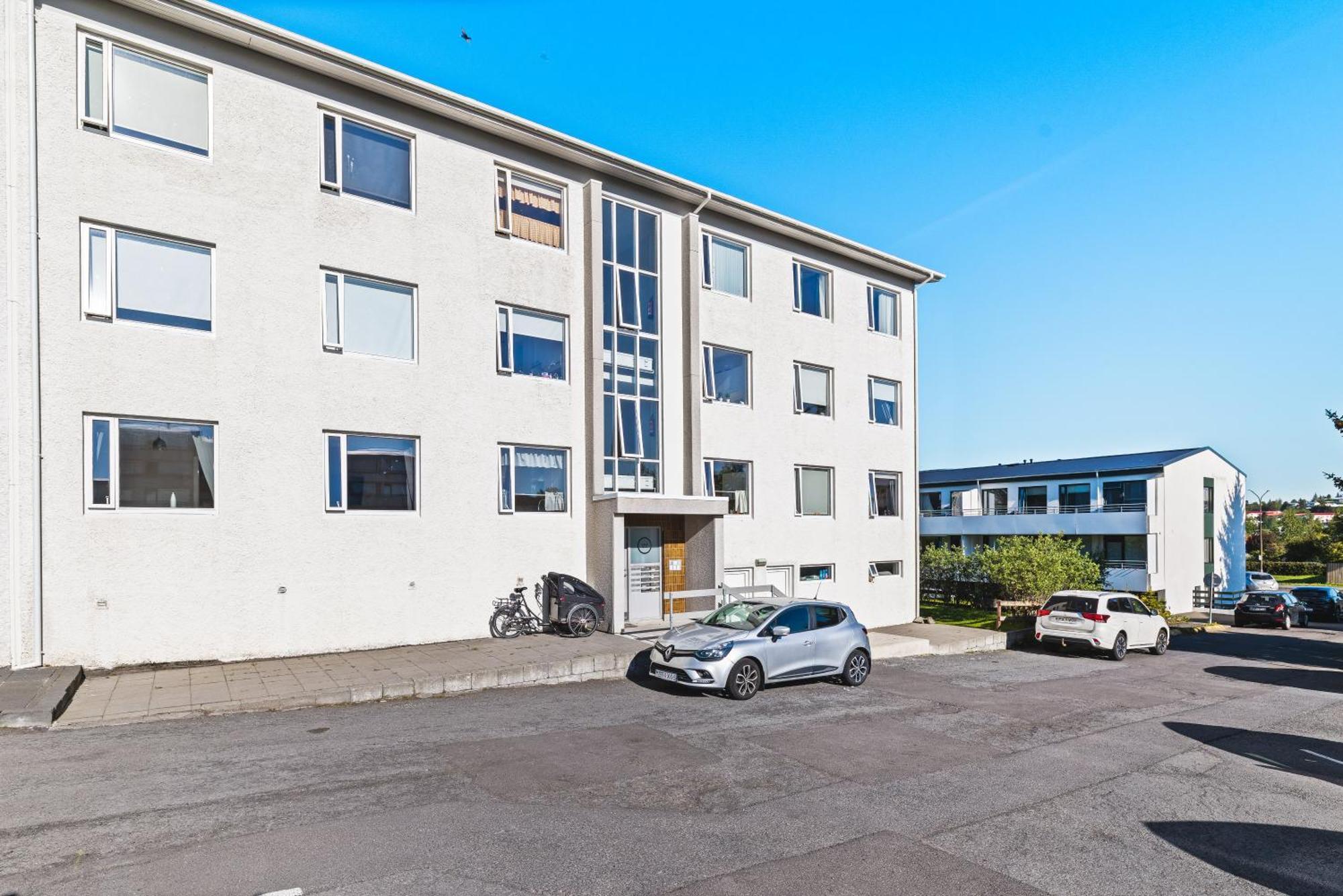Perfect Spacious 2-bedroom Near Sky Lagoon * Reykjavik