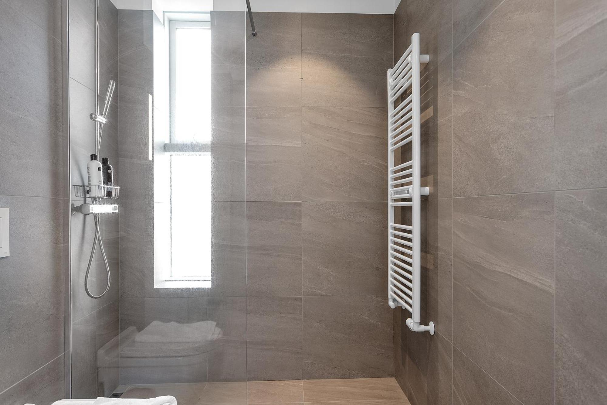 Spacious Luxury 3br With 2 Bathrooms 1003 Apartamento Reikiavik