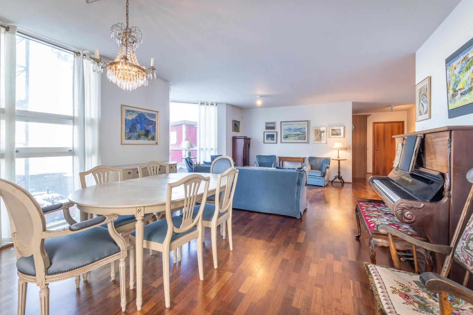 Stylish 2br With Parking In The Heart Of Apartment Reykjavik