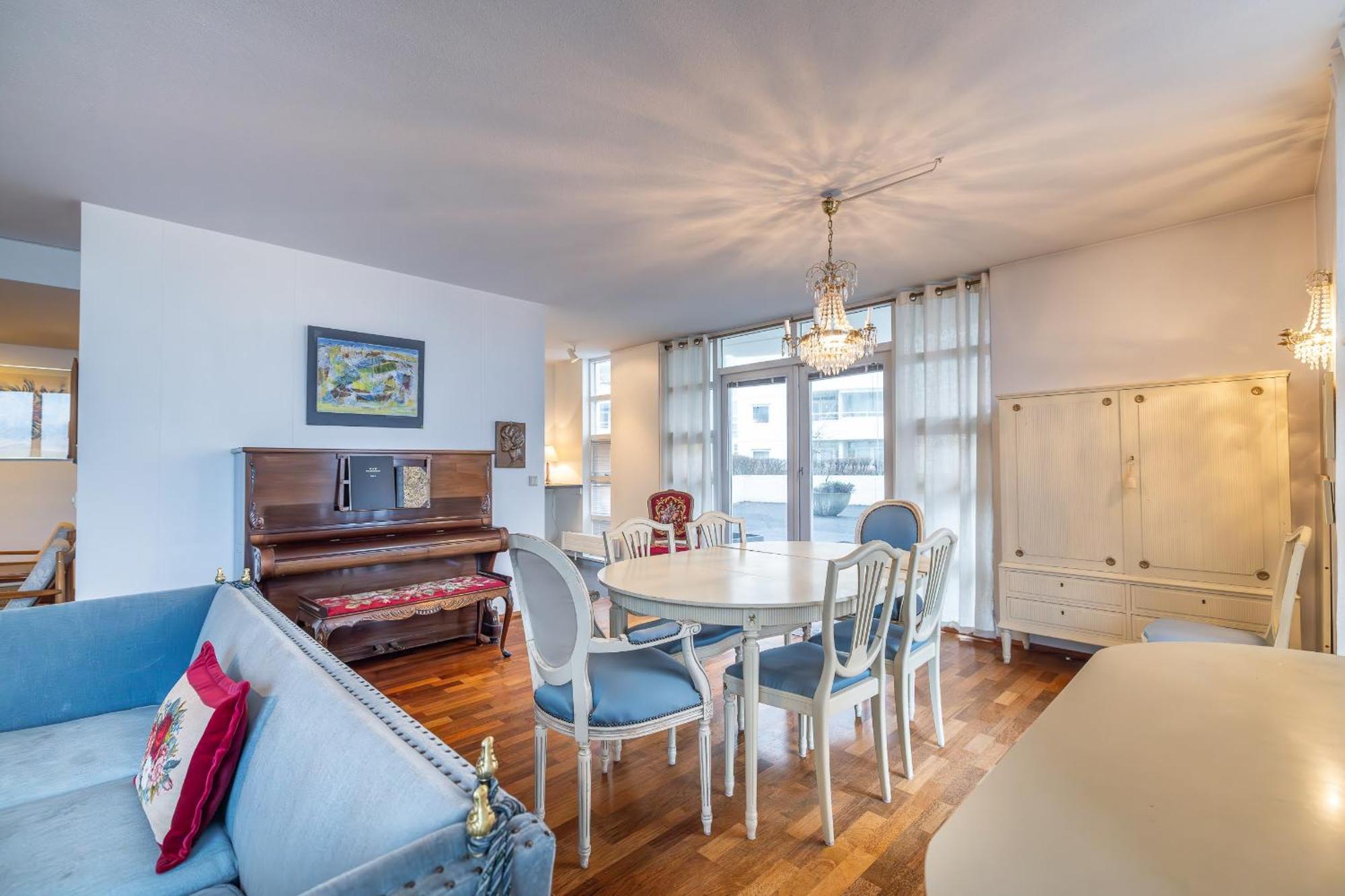 Apartment Stylish 2br With Parking In The Heart Of Reykjavik