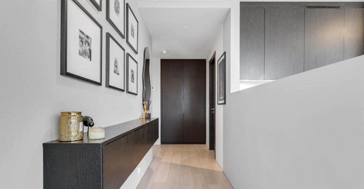 Stylish In Downtown Rvk Apartment