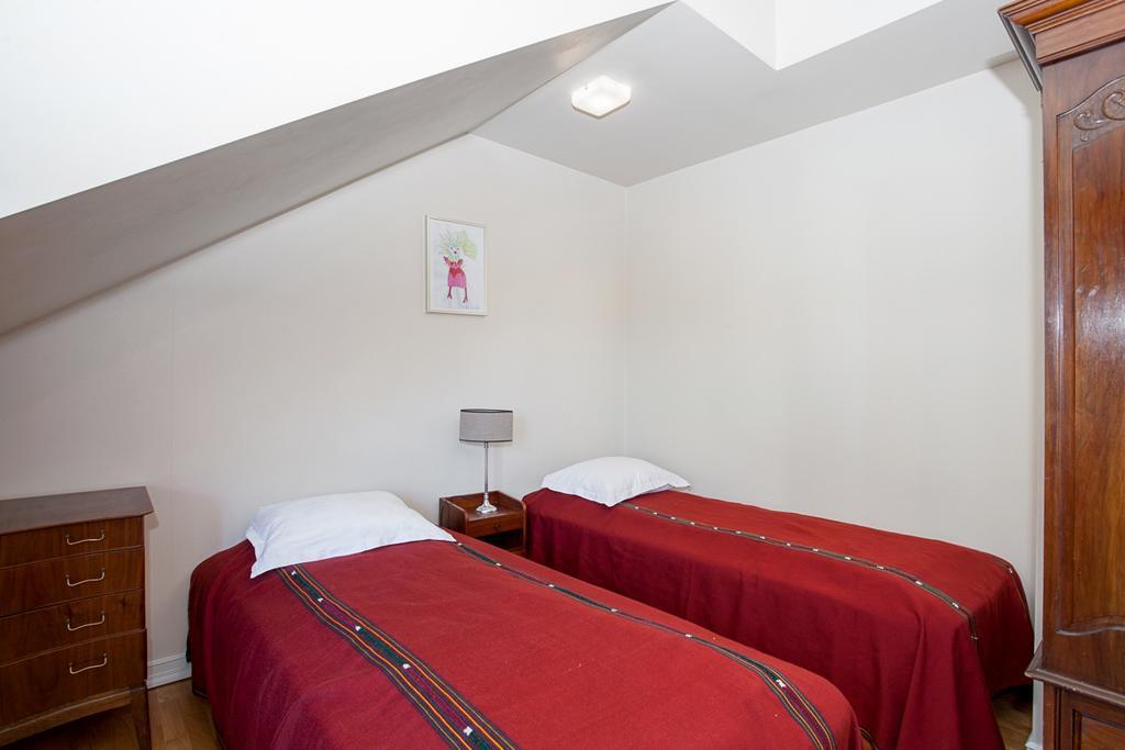 Alfholl Guest house *