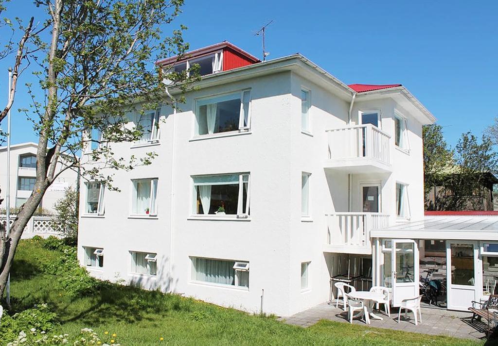 Hostel Village