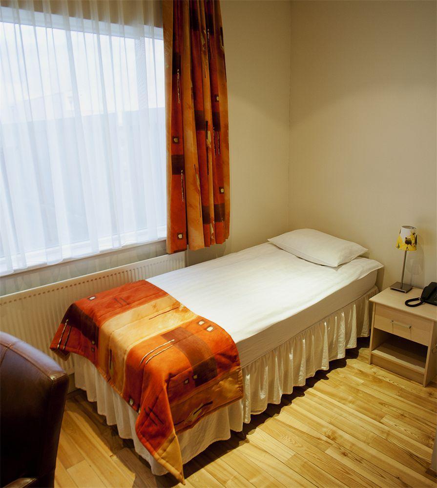 Hraun Hotel Hafnarfjordur