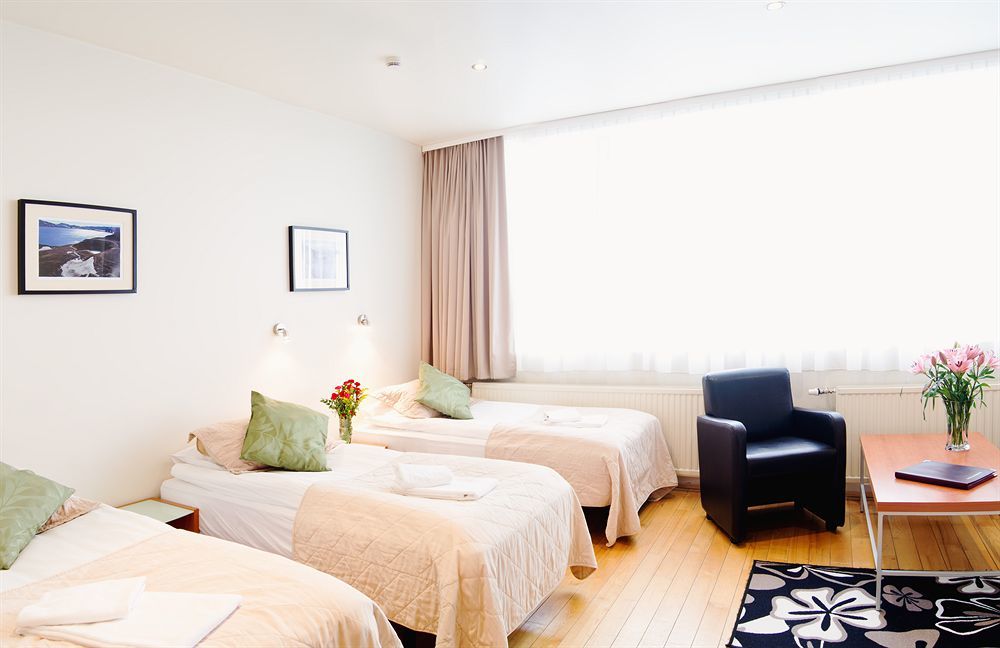 Hotel Hraun 3*