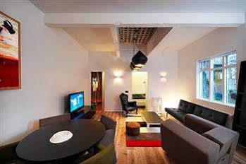 K Apartment *