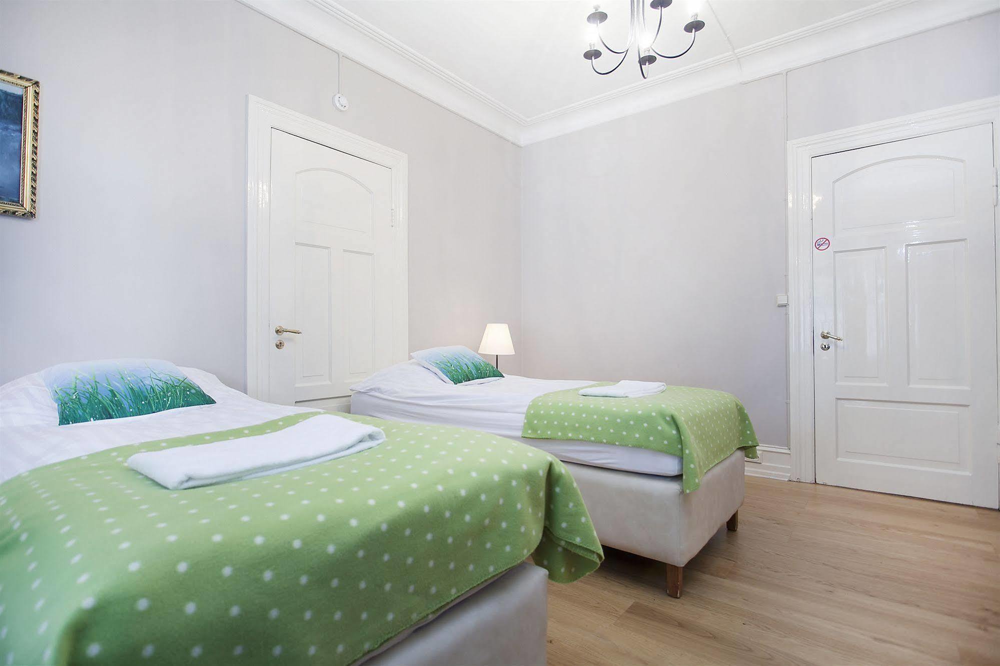 Guest house Skolabru Guesthouse 2*