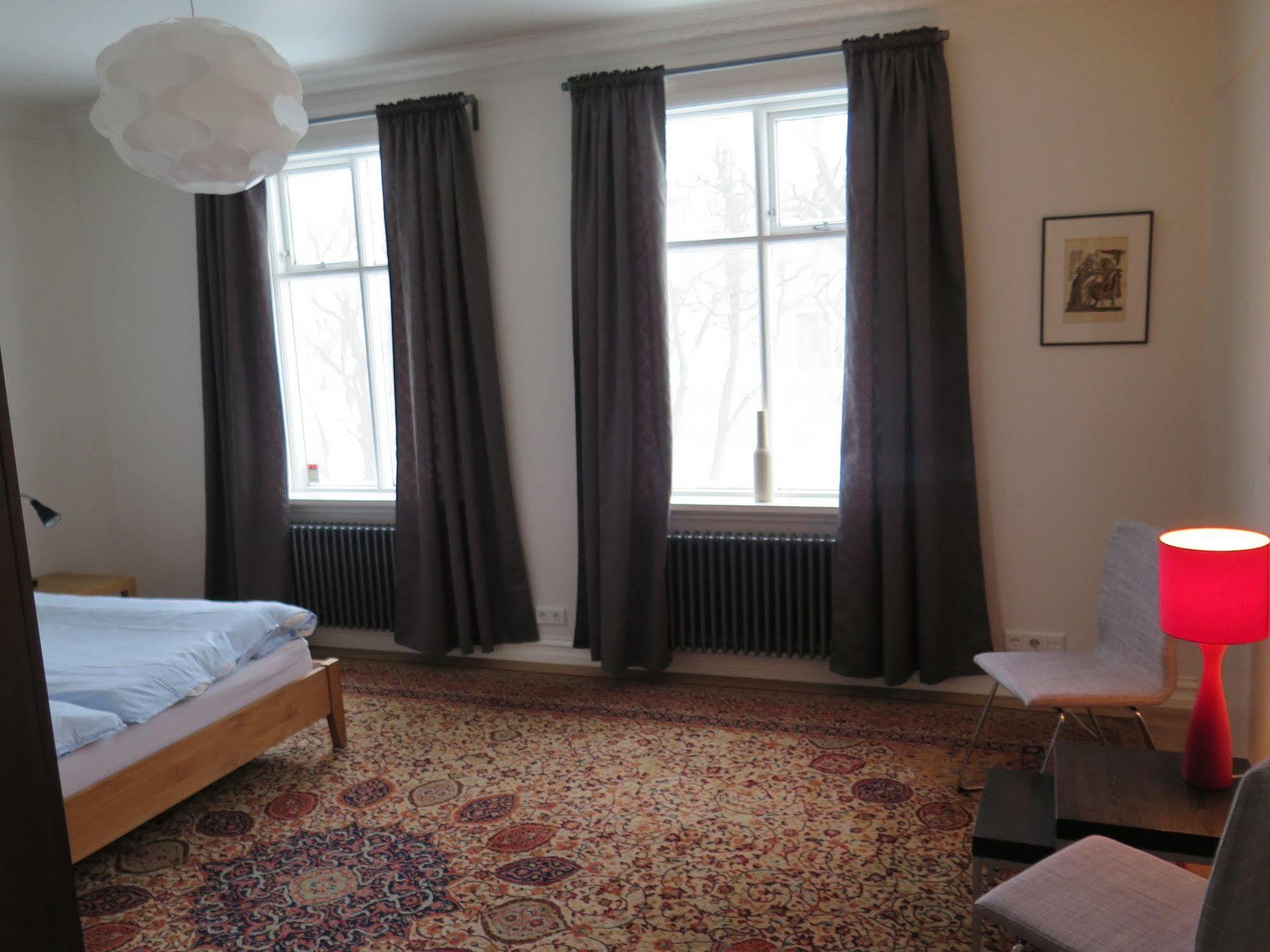 32 Tungata Apartment