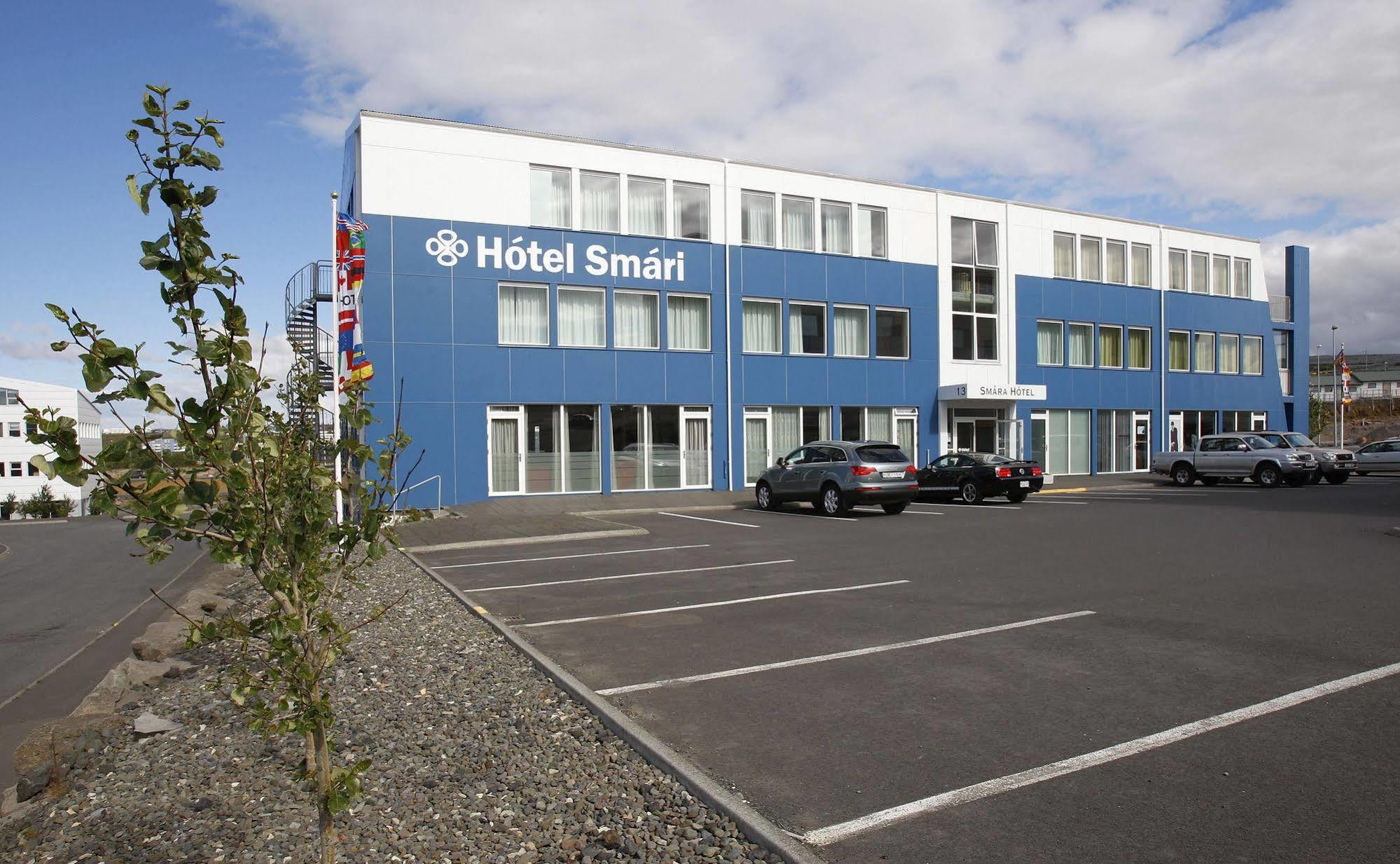 Hotel Smari 3*
