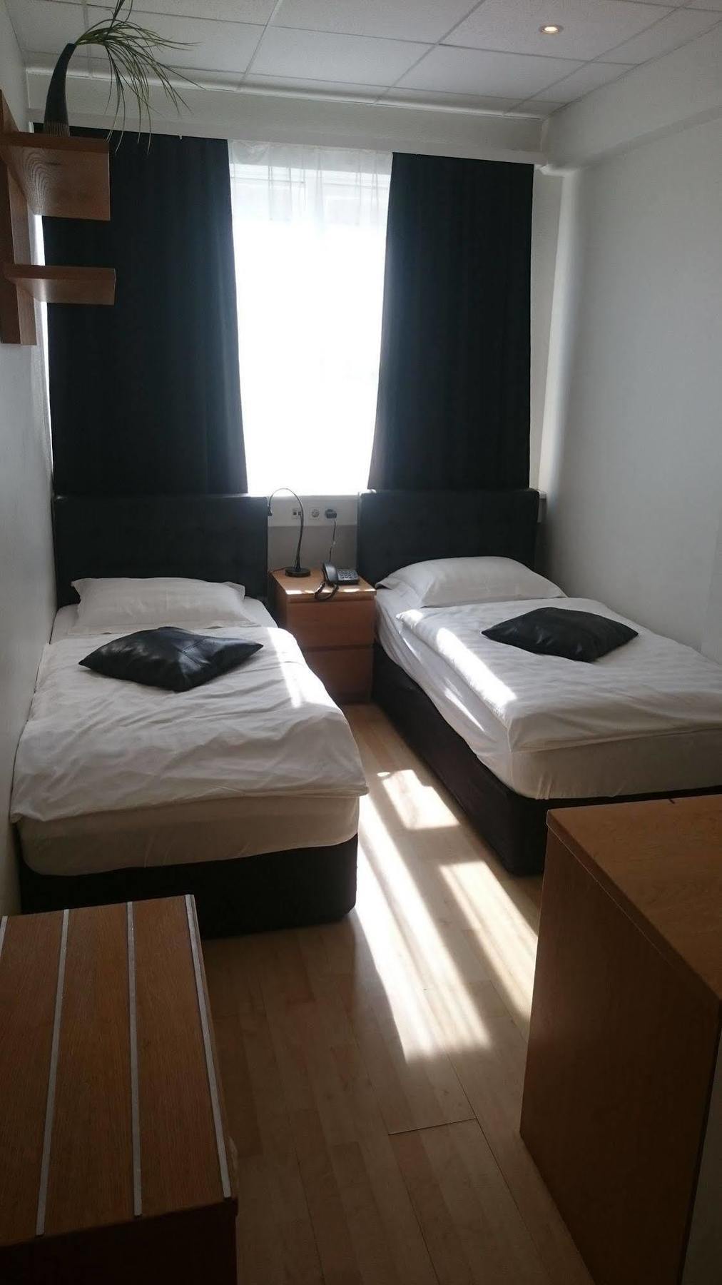 4th Floor 3* Reiquiavique