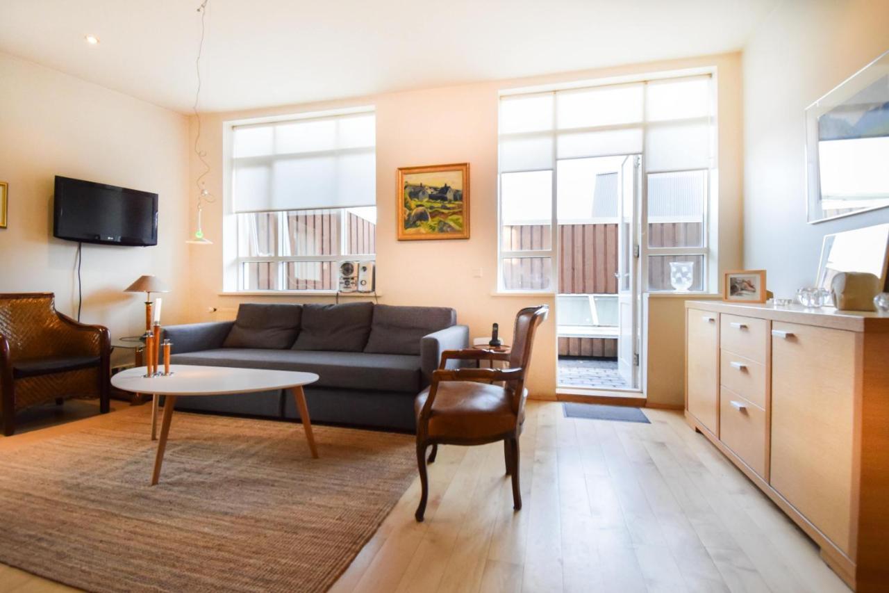þ6 Apartamento *