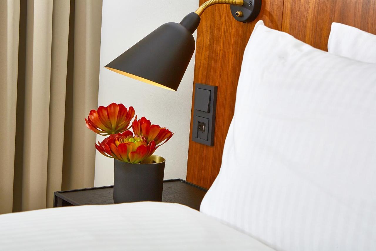 Radisson Blu Saga Hotel, 4*