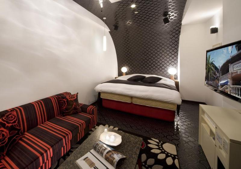Island - & Wellness Hotel 4*