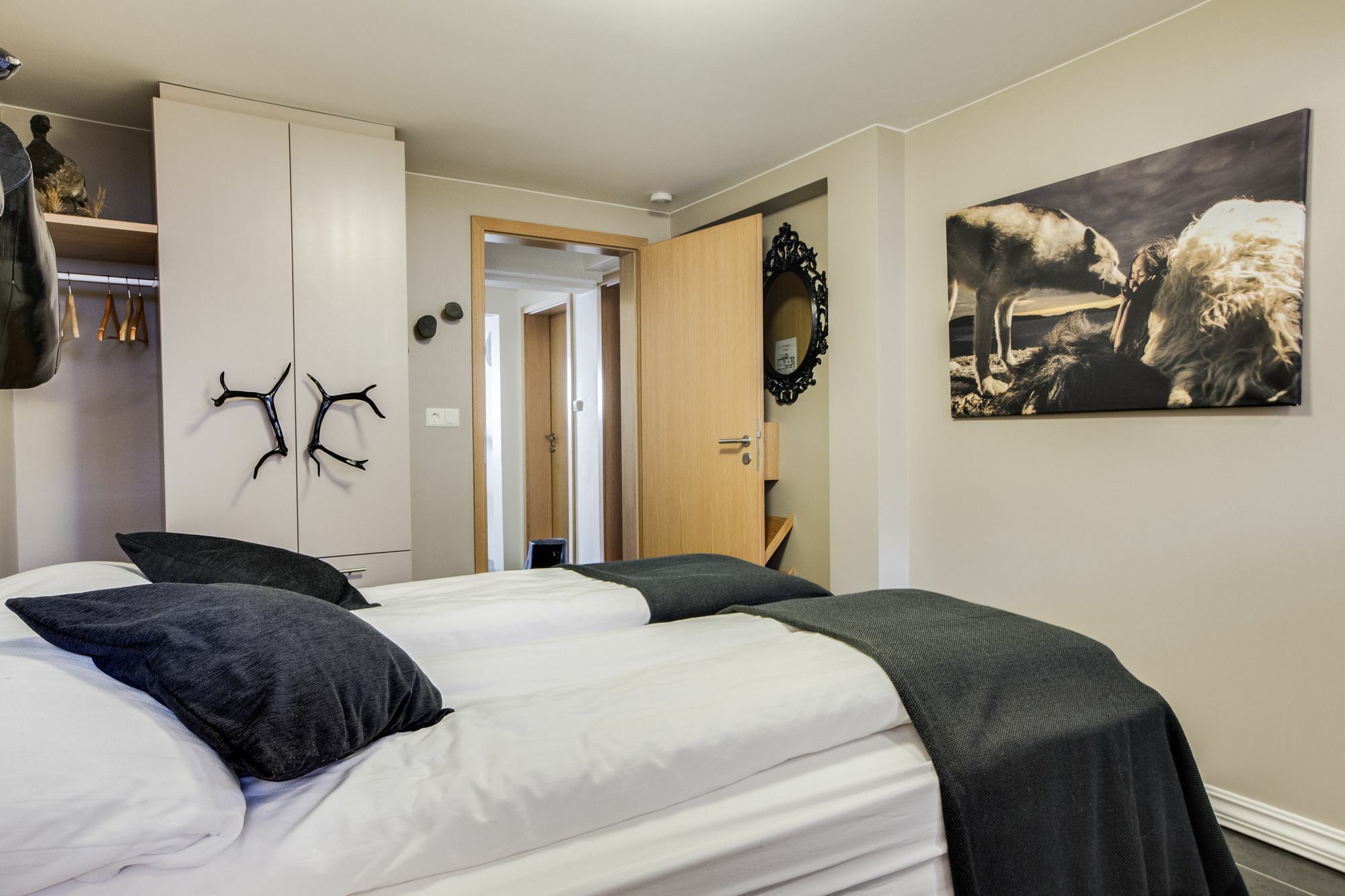 Smaragata Guest house