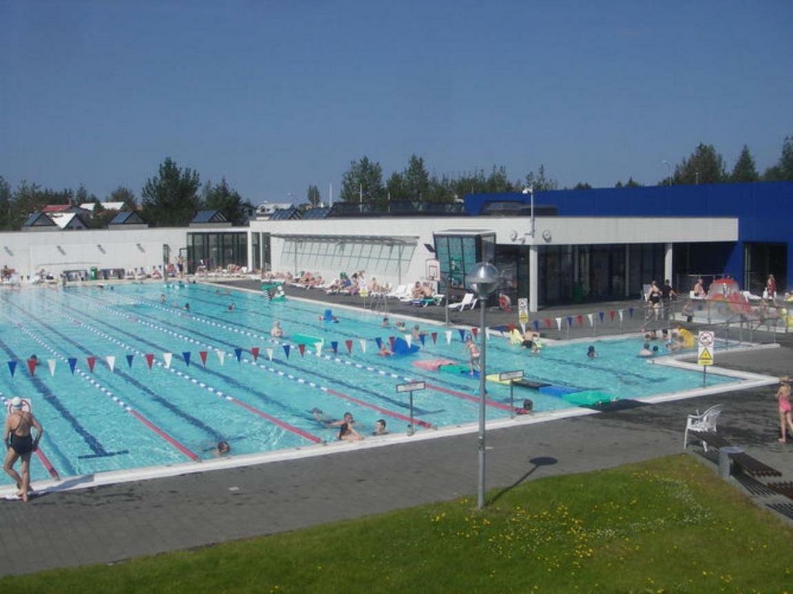 Apartamento Skjolbraut - Cozy - Location - Free Parking - Close To A Public Swimming Pool And Sky Lagoon Reiquiavique