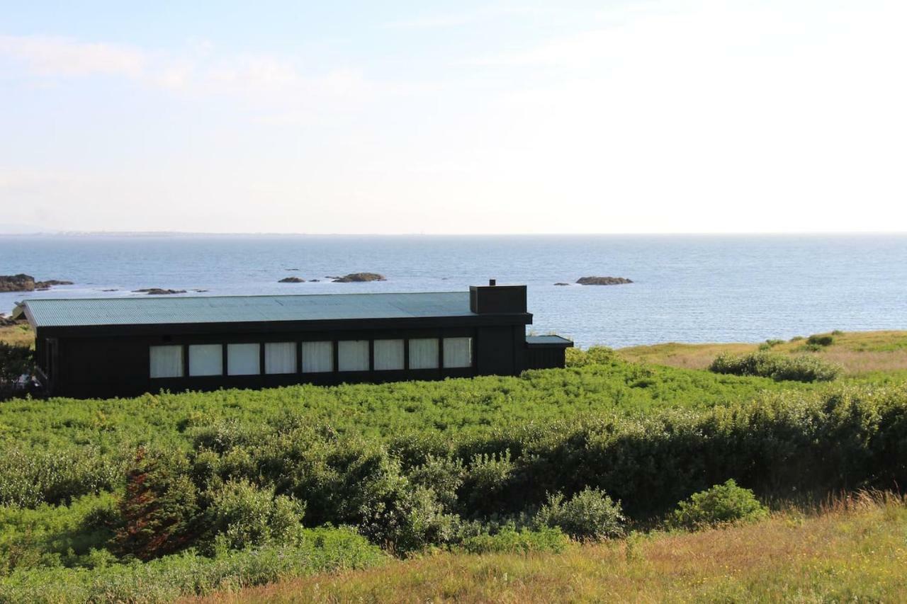 Villa Nesvik, A Unique Nature Getaway Near Reykjavik