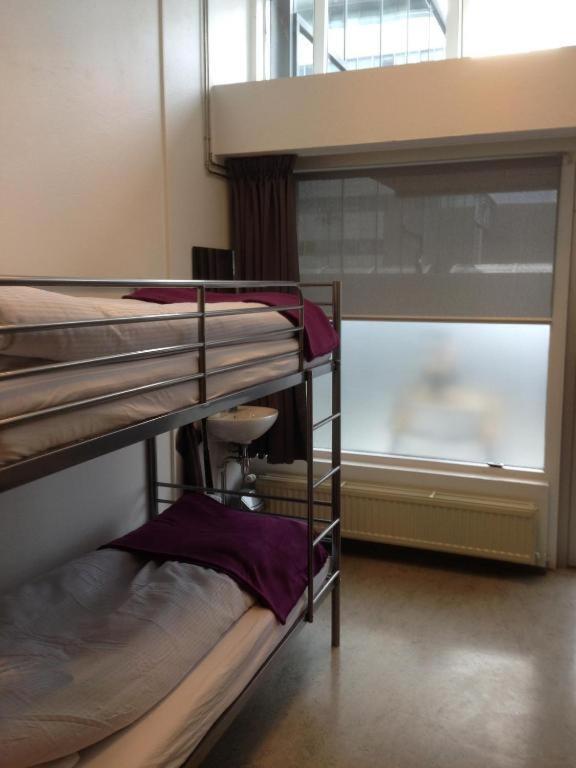 Sport Hostal *