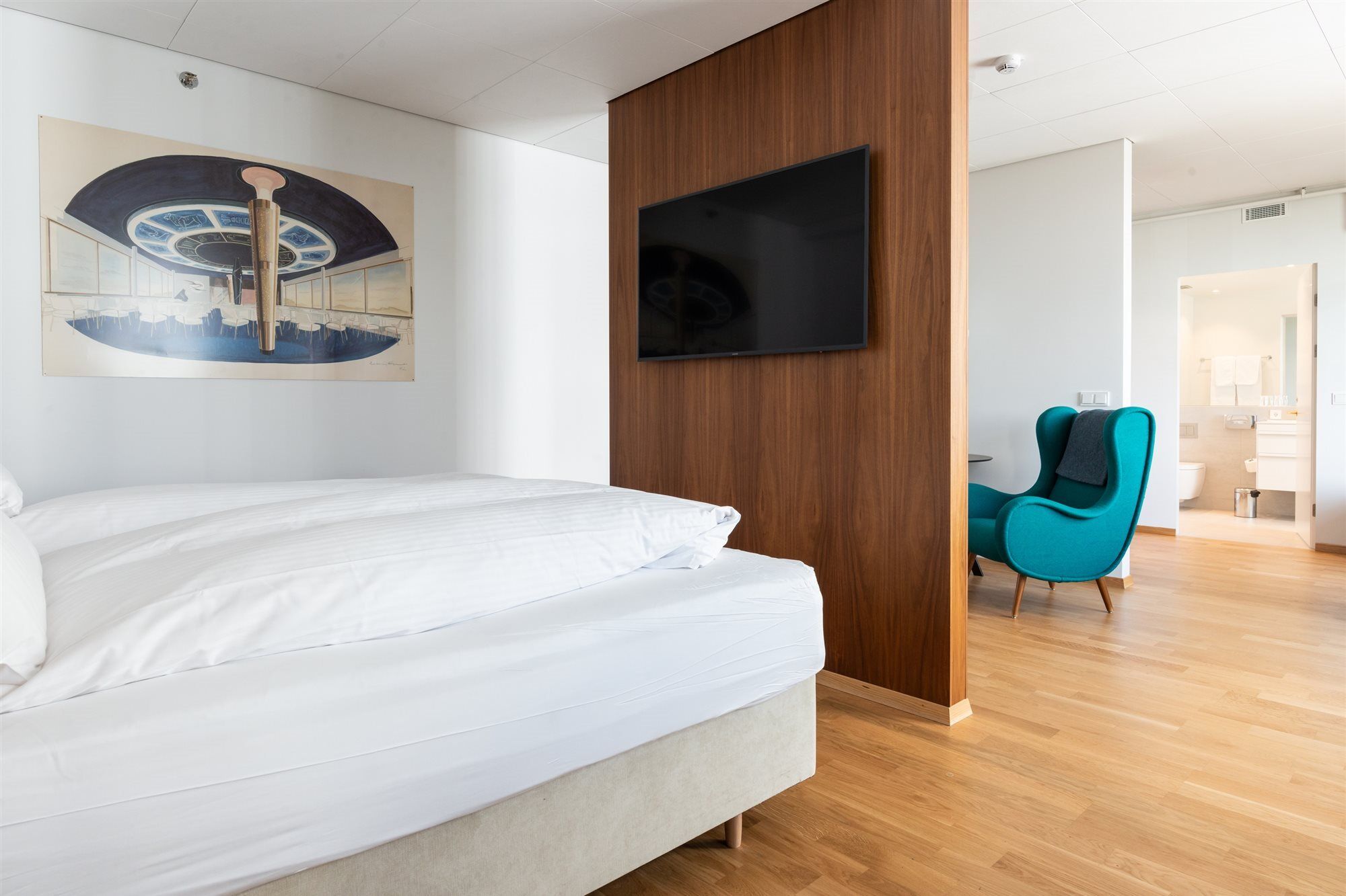 Radisson Blu Saga Hotel, Hotel 4*