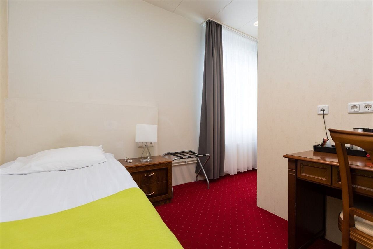 Smari Hotel Kopavogur