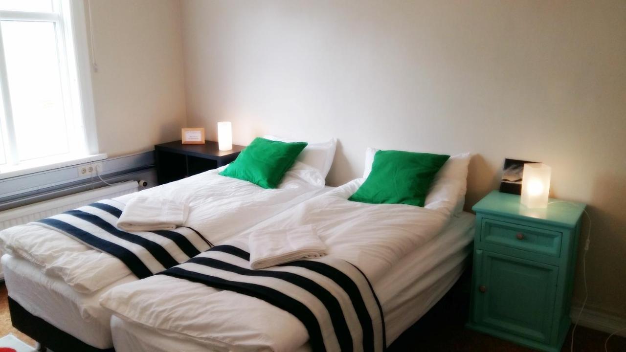 Refurinn Hostal *
