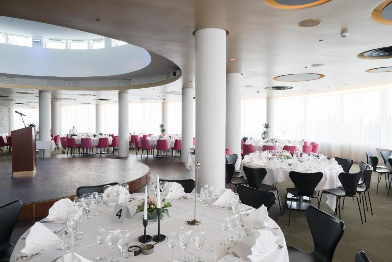 Radisson Blu Saga Hotel,