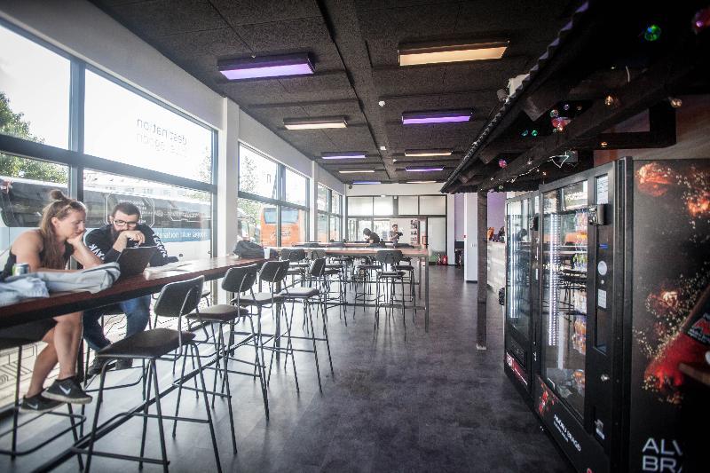 Hostel Bus - Terminal Reykjavik